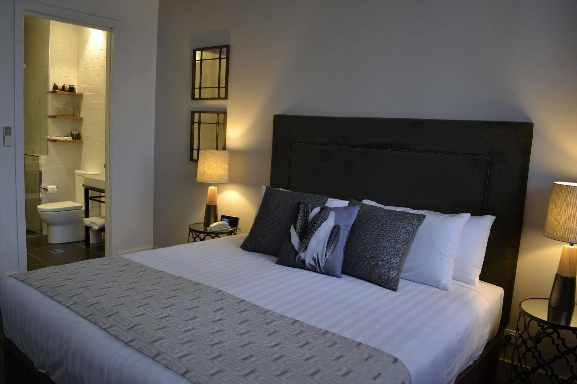 Devlin Apartments จีลอง ภายนอก รูปภาพ