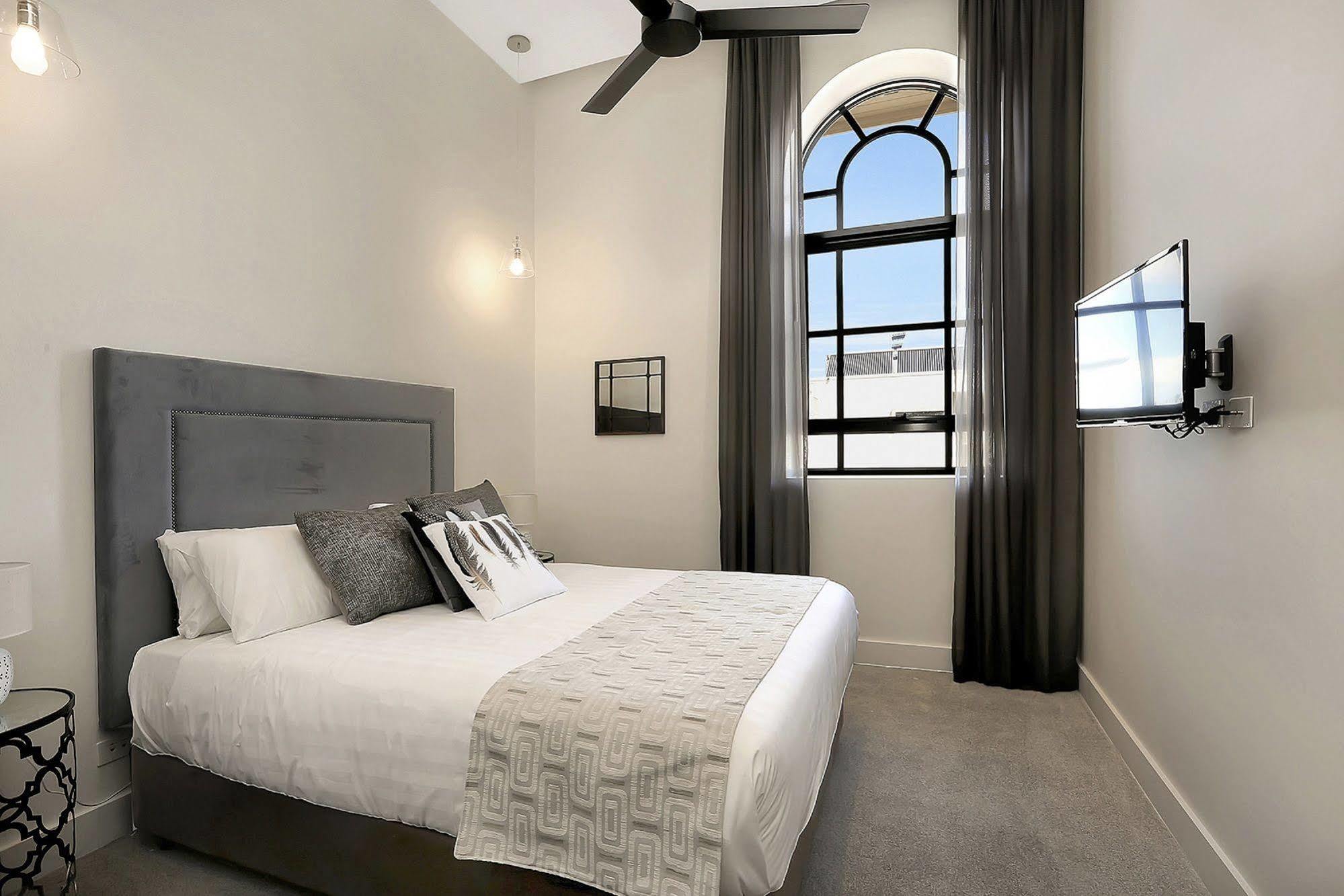 Devlin Apartments จีลอง ภายนอก รูปภาพ