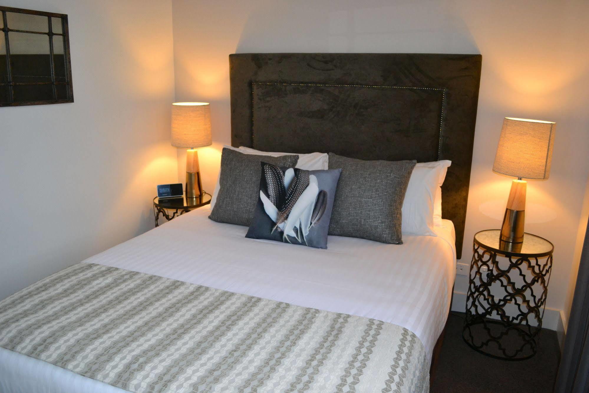 Devlin Apartments จีลอง ภายนอก รูปภาพ