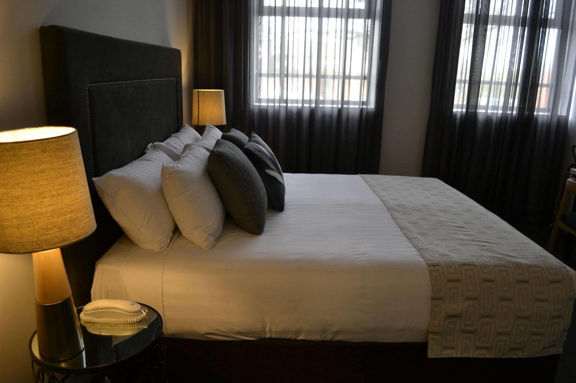Devlin Apartments จีลอง ภายนอก รูปภาพ